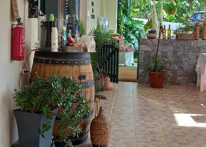 Tabua Village Madeira Vip ריביירה בראבה